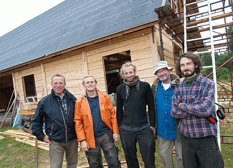 Young People Realize their Dream of Living Close to Nature with Their Own Sawmill