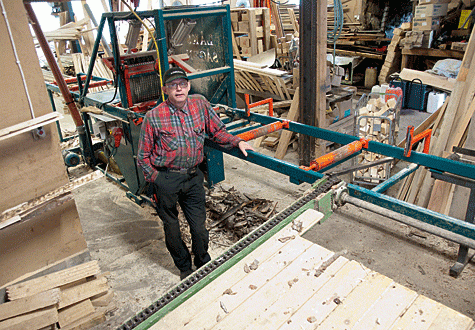 Squaring Logs for the Frame Saw